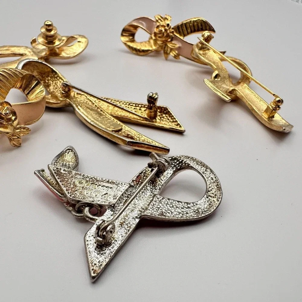 Vintage‎ 90s Awareness Ribbon Enamel Gold Tone Brooch Pins Set Classic Jewelry